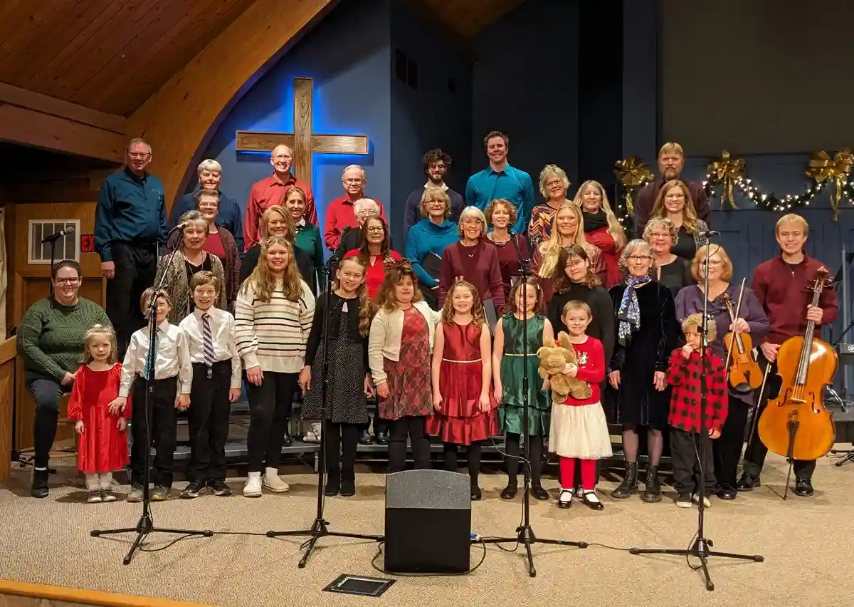 The Pastor/Director of Worship Arts' responsibilities include